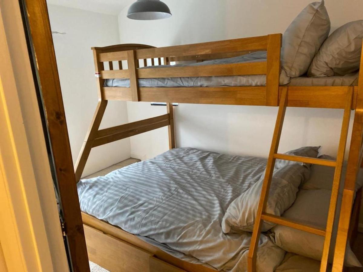2-Bed Cottage In In Welsh Valley Nr Swansea Kültér fotó